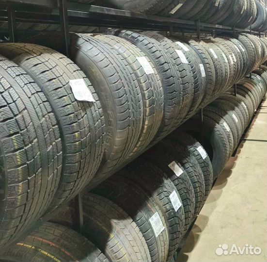 Bridgestone Luft RV 215/60 R16 95M