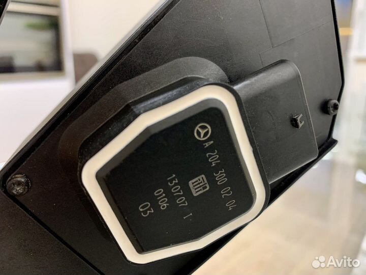 Педаль газа Mersedes w204