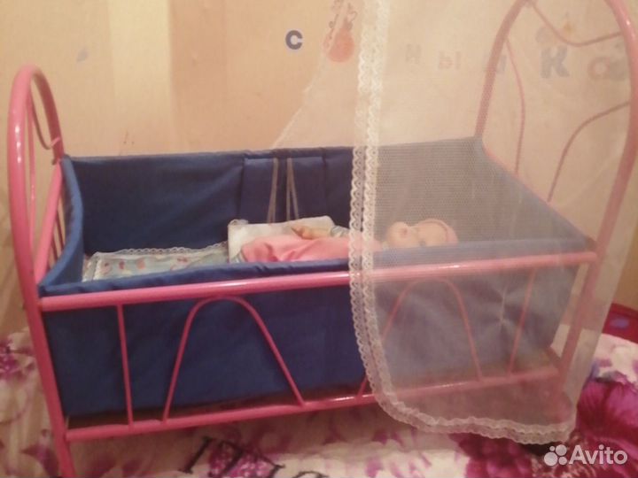Кукольная кроватка