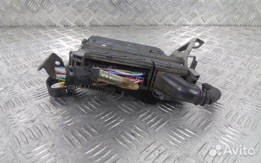 Блок управления двигателем toyota auris E150 (6AD1