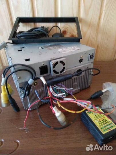 Магнитола Sanyo NVA -102А