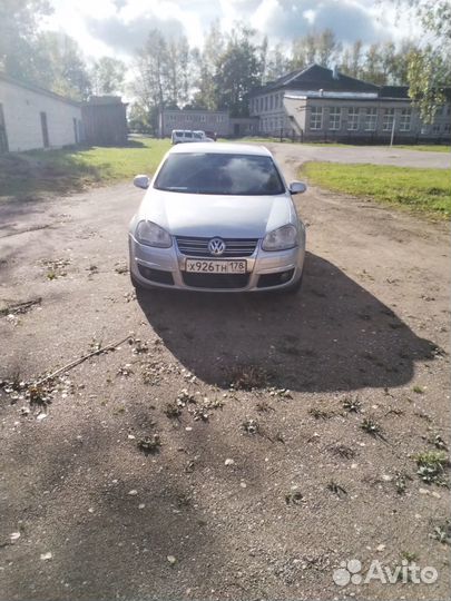 Лобовое стекло jetta 5