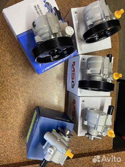 Насос гура на Renault Trafic/Opel Vivaro