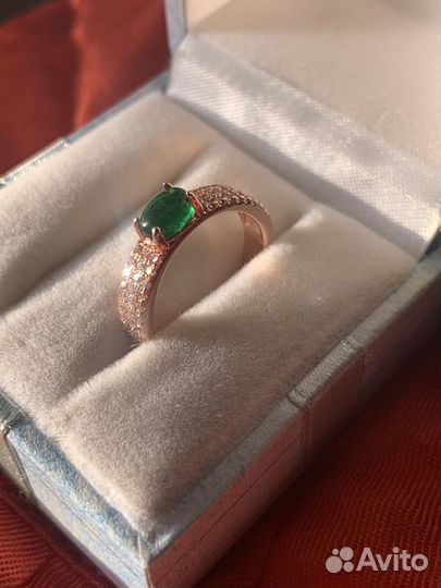 Кольцо,перстень.18 карат