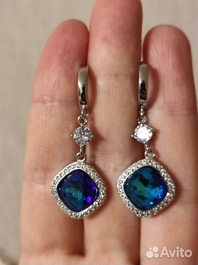 Необычные серьги Серебро с камнем-хамелеоном