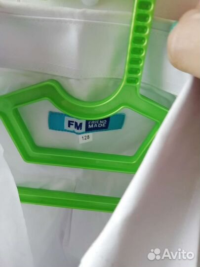 Рубашка детская белая новая 128