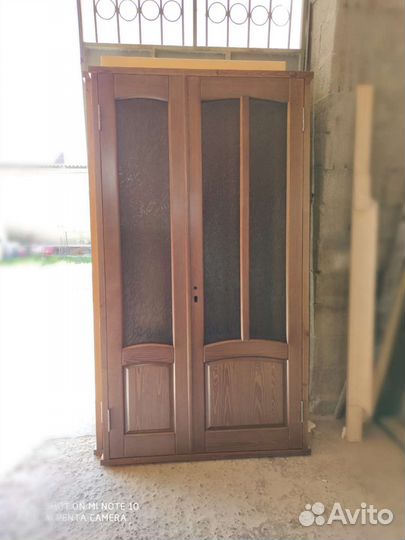 Двери межкомнатные с коробкой новые