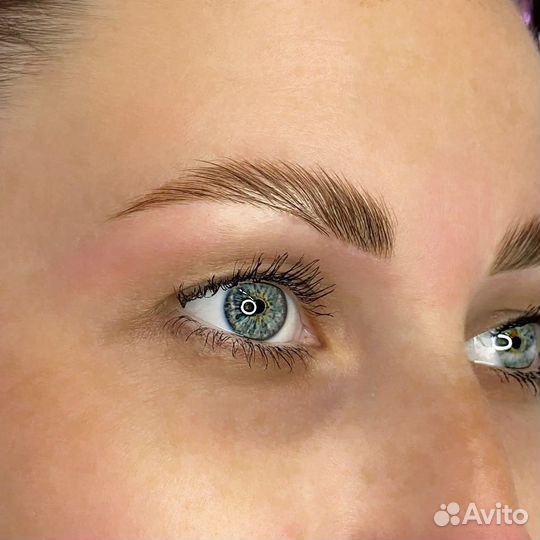 Мастер бровист. Мастер маникюра