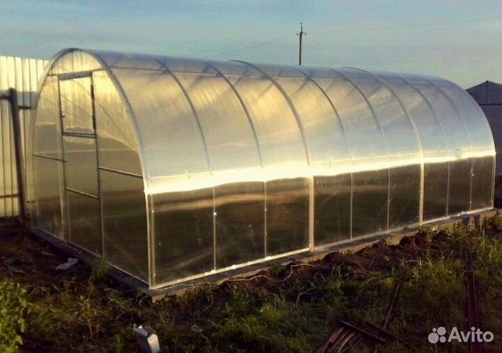 Теплица из поликарбоната