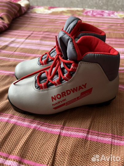Лыжные ботинки 34 размер