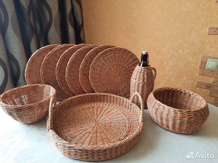 Корзины плетеные из лозы