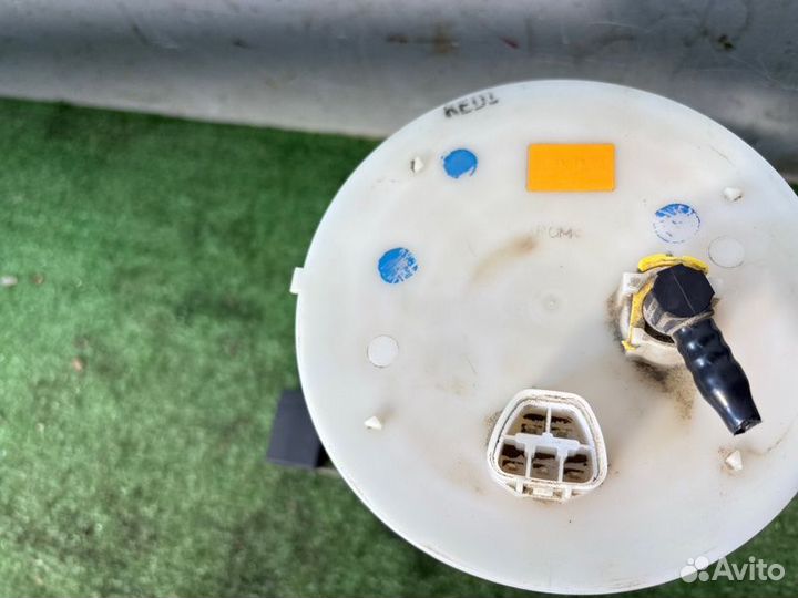 Топливный насос Lexus Rx330 2003