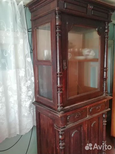 Сервант старинный антиквариат