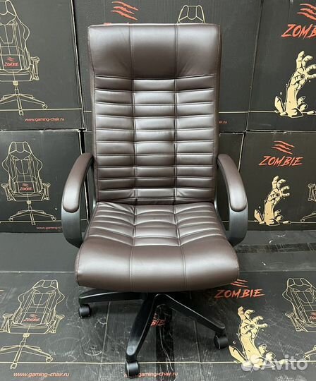 Кресло руководителя новое