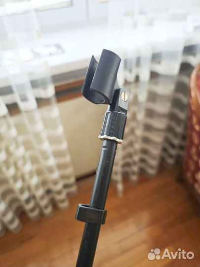Стойка для микрофона