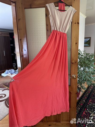 Вечернее платье