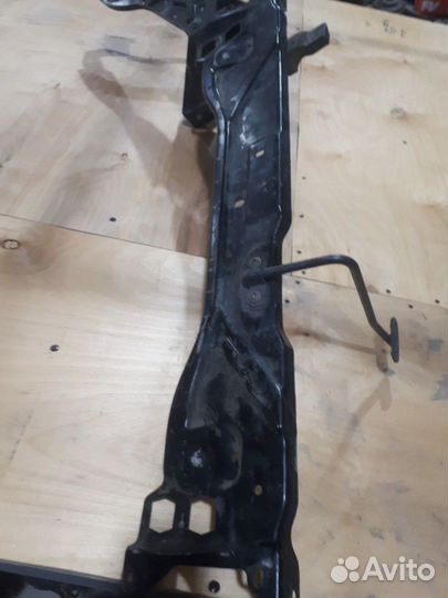 Верхняя планка телевизора мерседес 212 до рест