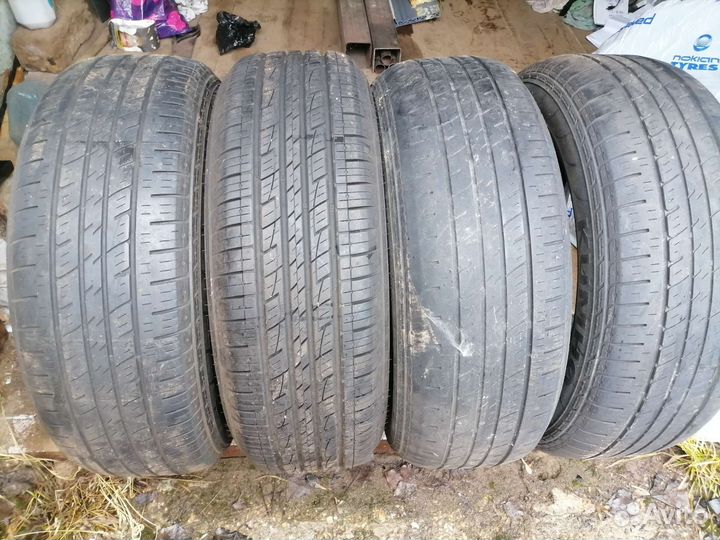 Kumho Solus KL21 235/65 R17