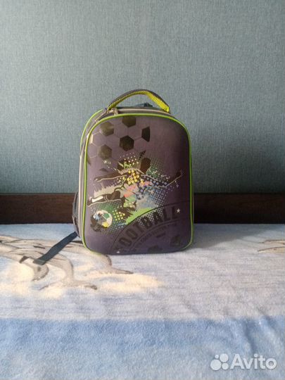 Портфель школьный