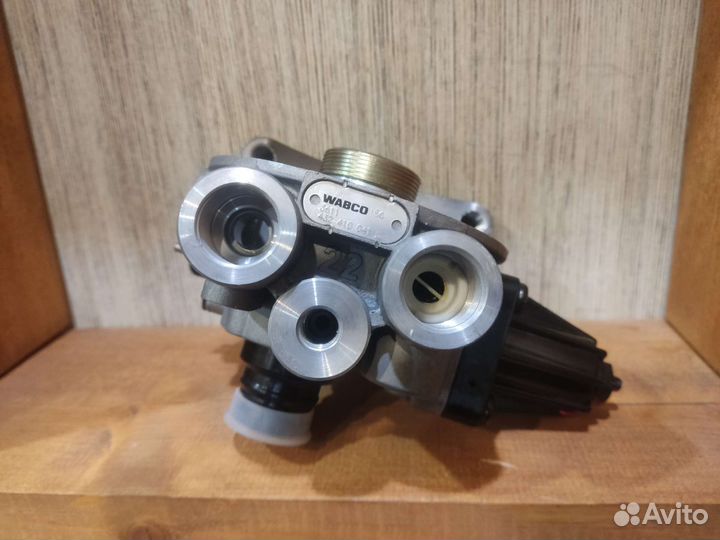 Осушитель воздуха Wabco 4324100410