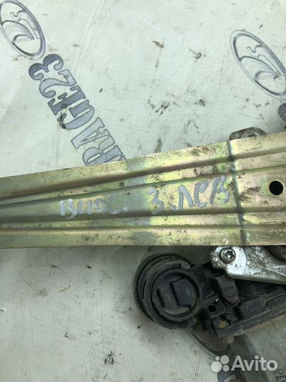 Стеклоподъёмник задней левой двери Toyota Vios