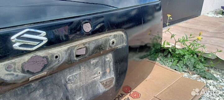 Крышка багажника Suzuki Ignis II