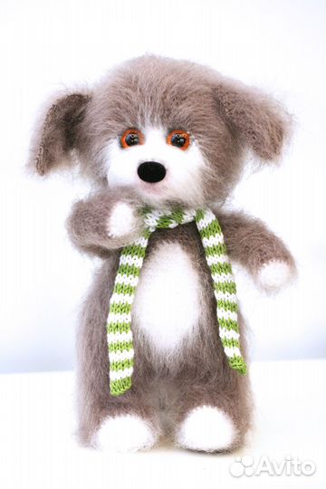 Собачка Пушок вязаная игрушка ручной работы