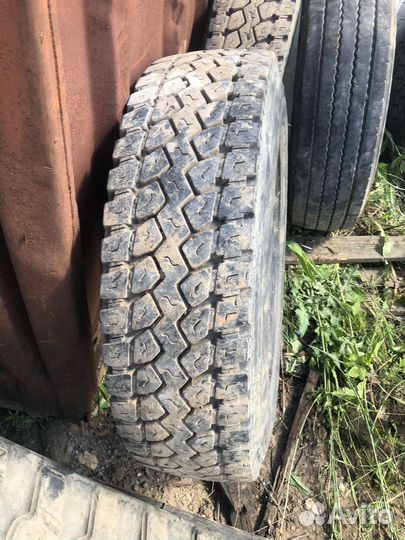 Резина 215/75R17.5