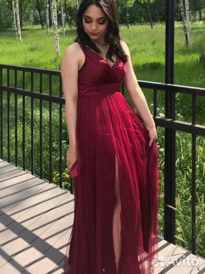 Вечернее платье