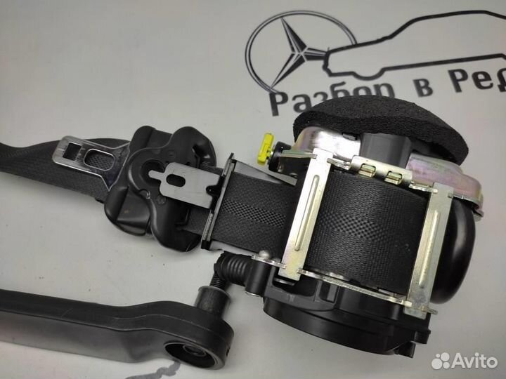 Ремень безопасности передний левый w470 X-class