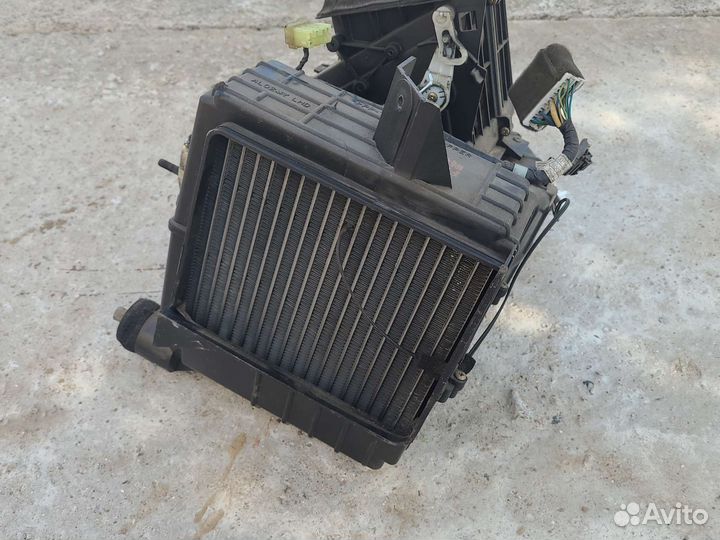 Испаритель радиатор кондиционер Kia Sportage 1