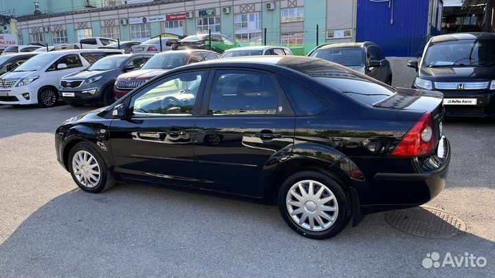 Ford Focus 1.6 МТ, 2006, 227 802 км