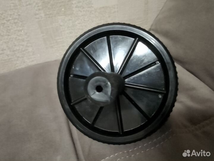 Ролик колесо для пресса