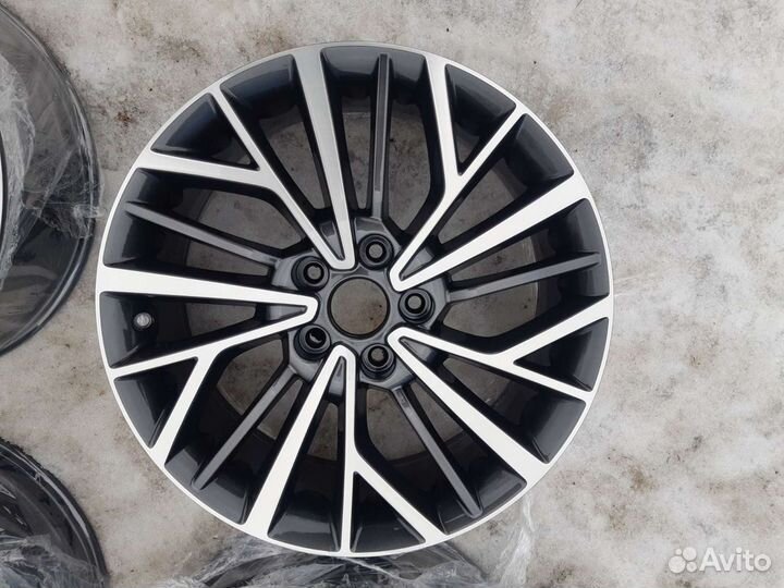 Hyundai tucson диски r18