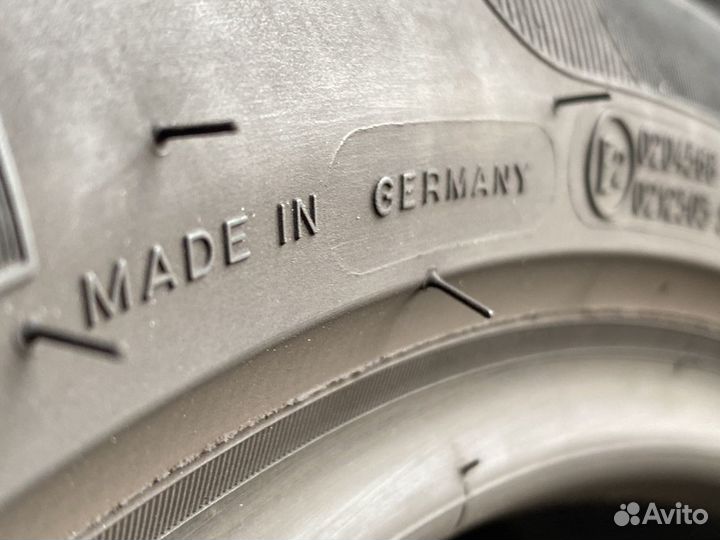 Michelin Primacy HP 215/50 R17