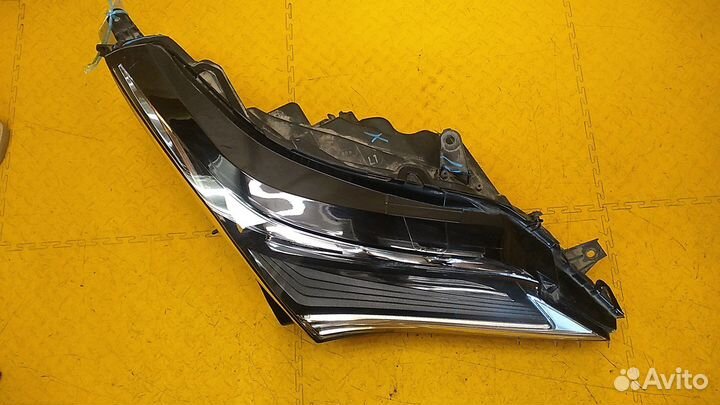 Фара правая RX 350