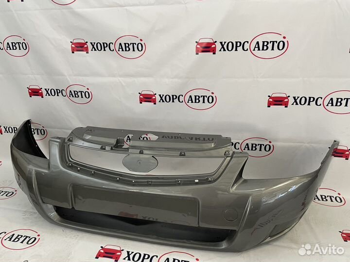 Передний бампер на LADA Priora 2 в цвет Полюс Мира