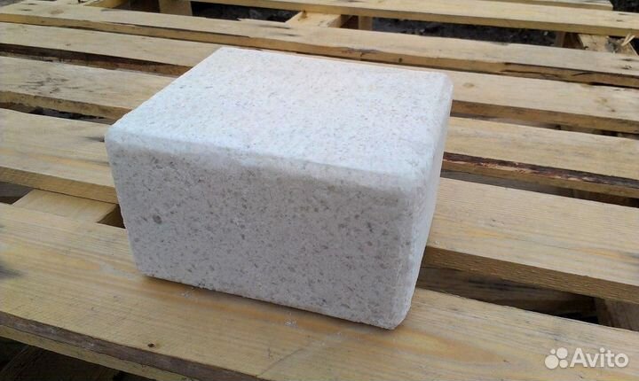 Соль лизунец, кормовые добавки для животных