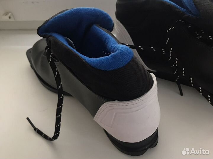 Лыжные ботинки 39 размер