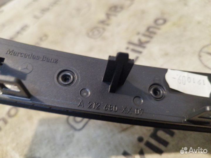 Накладка климат-контроля Mercedes E-Class W212