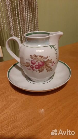 Молочник+блюдце Дулёво