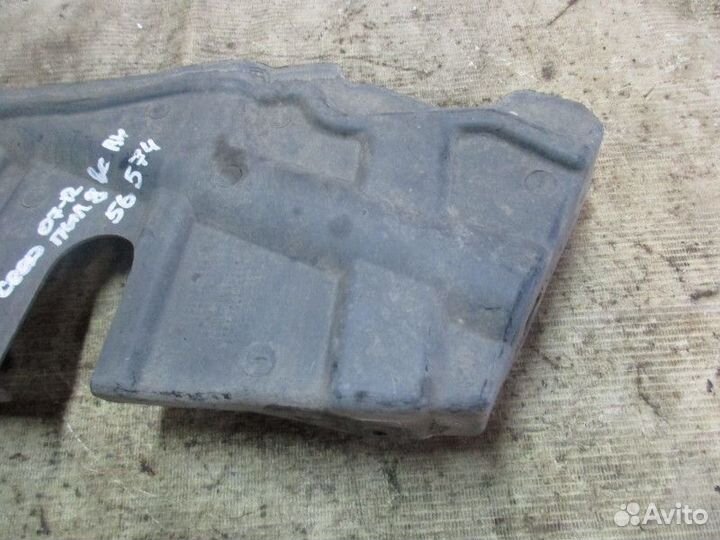 Пыльник двигателя правый Kia Ceed 2007-2012 (29120