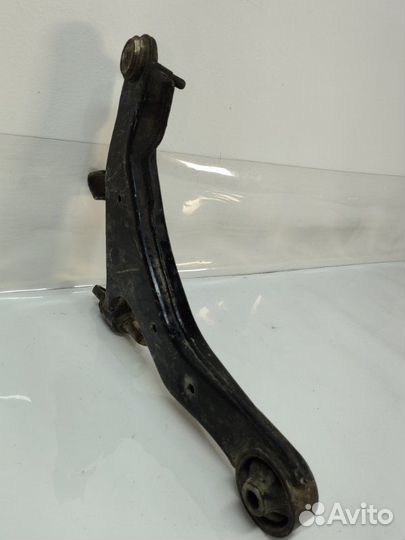 Рычаг подвески нижний передний левый Hyundai