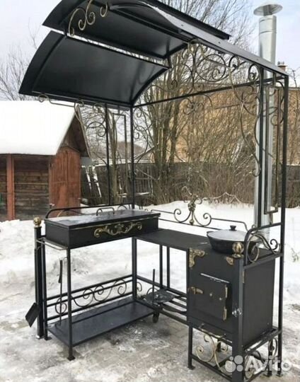 Мангал с печкой и крышей