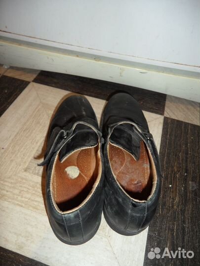 Продаю кожаные ботинки