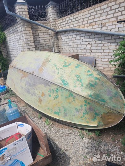 Моторная лодка