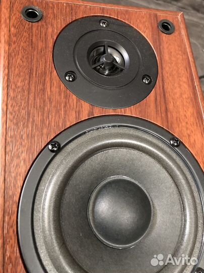 Колонки Sven SPS-702, 2х20Вт