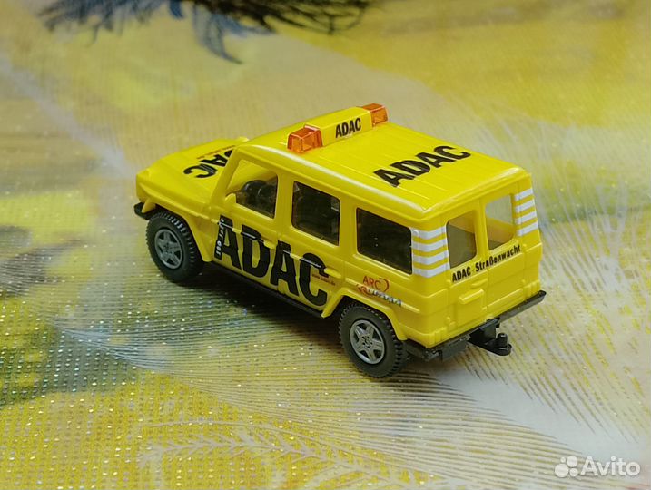 Mercedes Benz 230G (W460) 1990-2001. Geländewagen