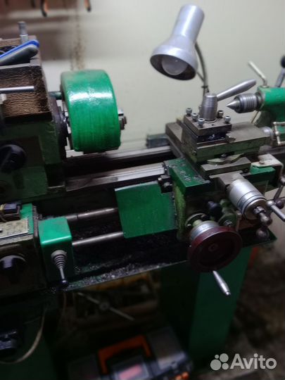 Токарный станок