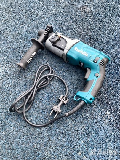 Перфоратор makita HR 2470